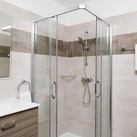 Hoteliere Capu Seninu * Porto (Corsica)