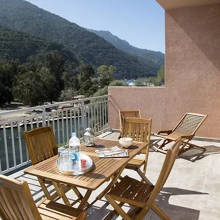 Hoteliere Capu Seninu 아파트 *