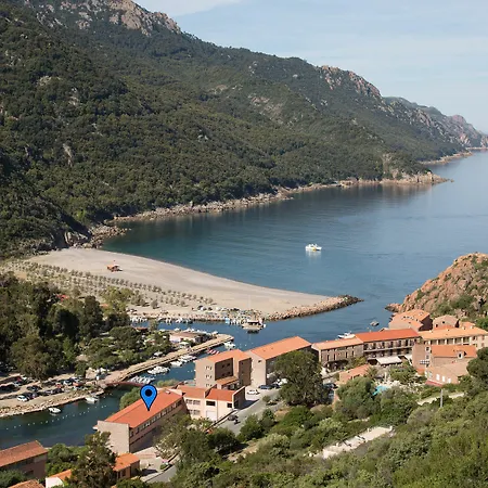Hoteliere Capu Seninu * Porto (Corsica)