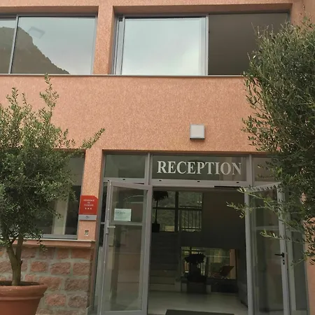 Hoteliere Capu Seninu Porto (Corsica)