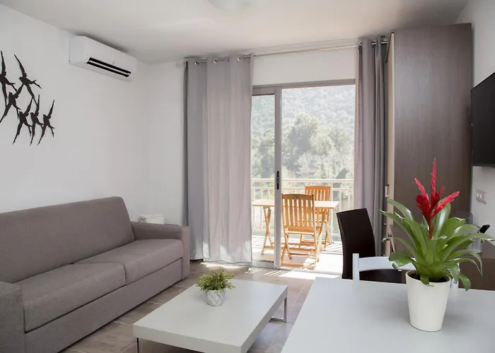 Hoteliere Capu Seninu Apartment *