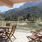Hoteliere Capu Seninu Porto (Corsica)