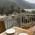 Hoteliere Capu Seninu アパート *