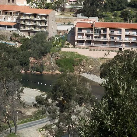 Апартаменты Hoteliere Capu Seninu Porto (Corsica)
