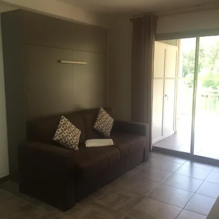 Hoteliere Capu Seninu Porto (Corsica)